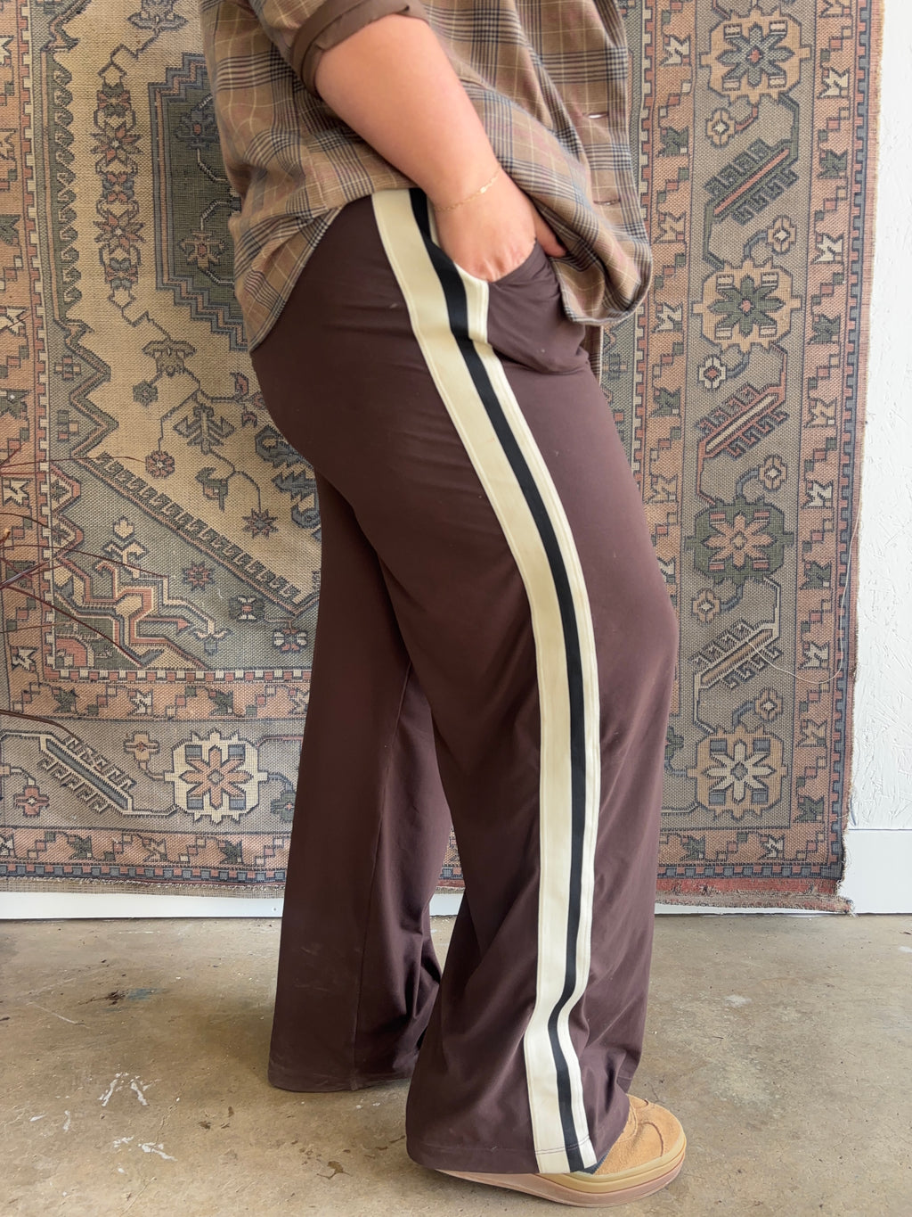 Butter Soft Stripe Pants [Brown and Navy]