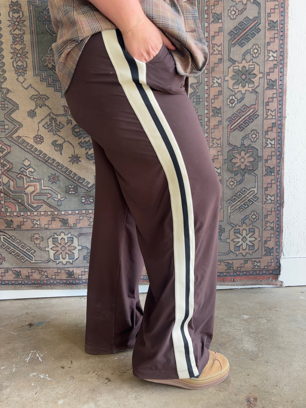 Butter Soft Stripe Pants [Brown and Navy]
