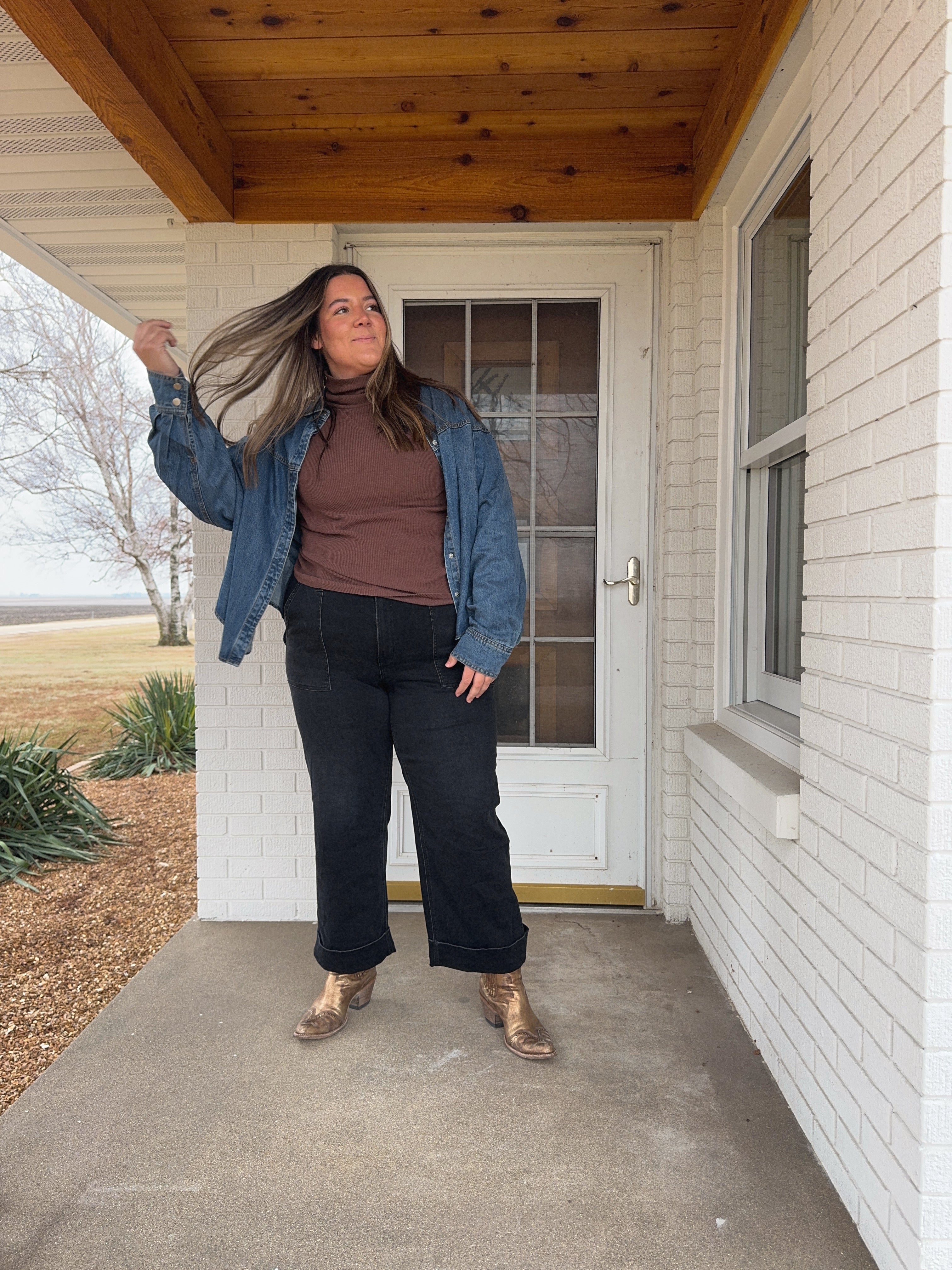 Black Cuffed Jeans [elastic waistband]